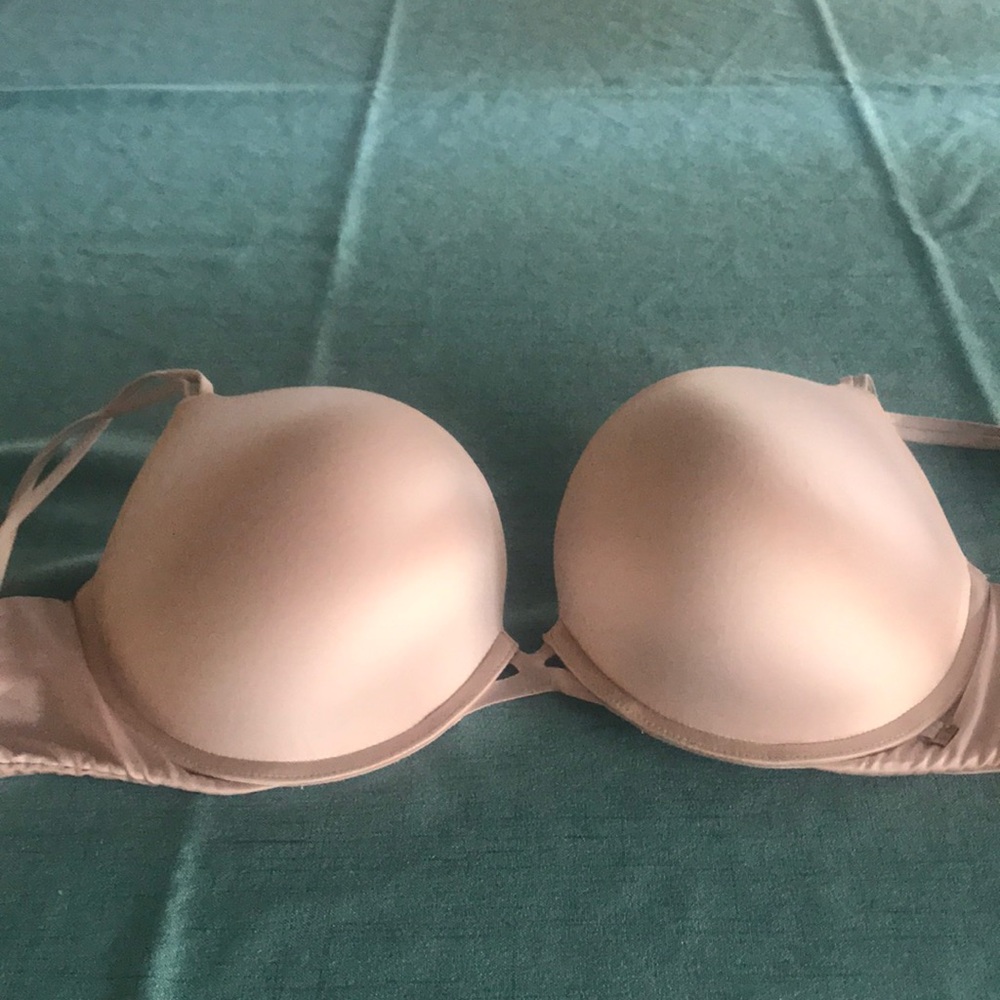 Victoria’s Secret Very Sexy Push Up Bra